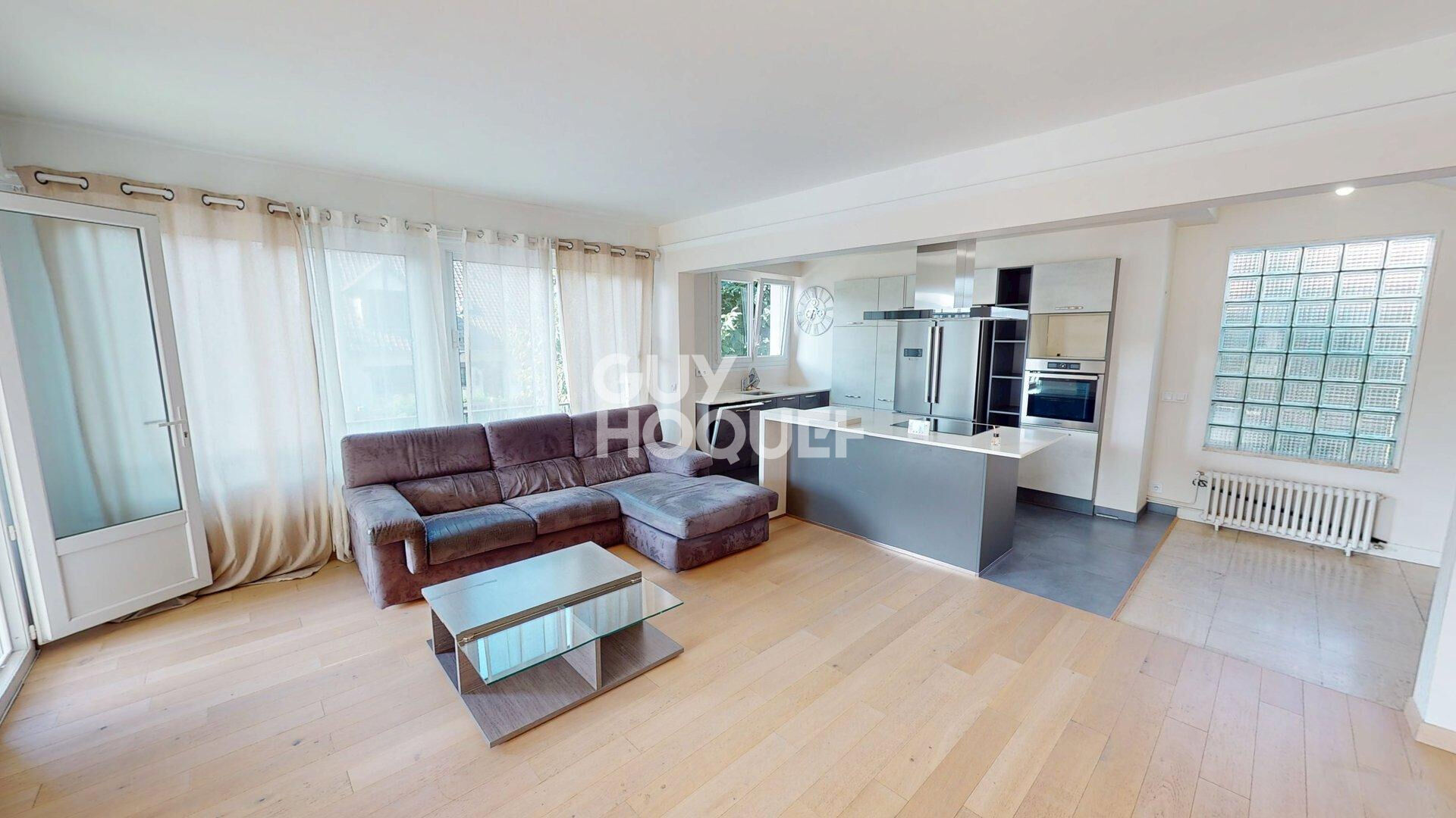 Maison spacieuse à vendre à Bondy