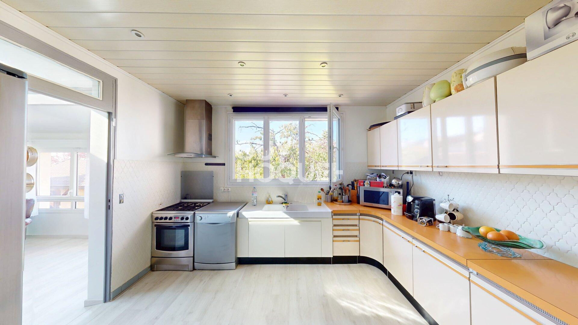 Maison spacieuse à vendre aux Pavillons sous Bois - 4 chambres et jardin