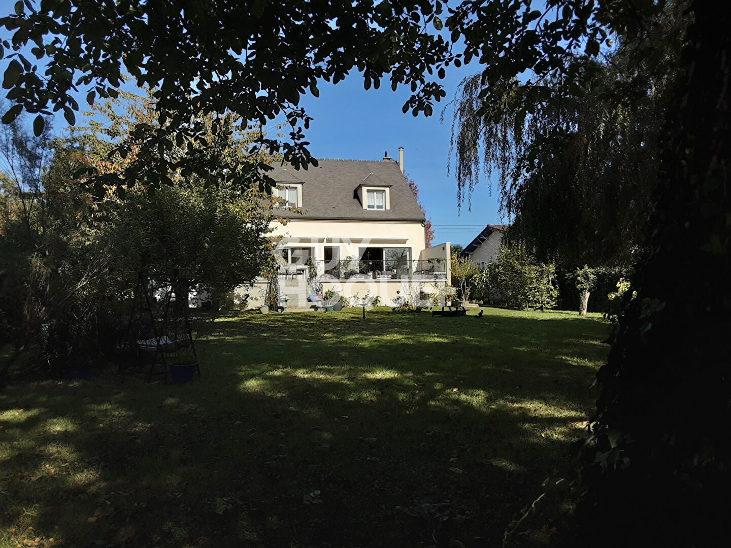 À vendre : Maison d'exception à Montfermeil - 200 m² avec jardin