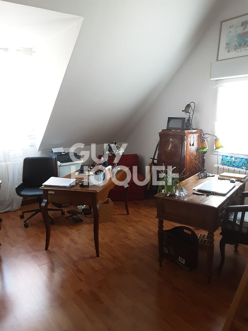 À vendre : Maison d'exception à Montfermeil - 200 m² avec jardin