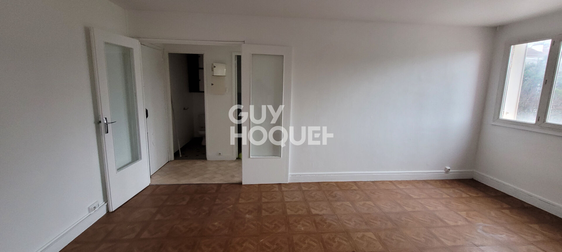 À vendre : Appartement 1 pièce à LIVRY GARGAN - 105 000 