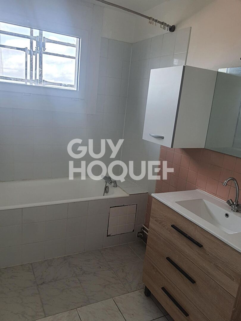 À vendre : Appartement 3 pièces à Clichy sous Bois