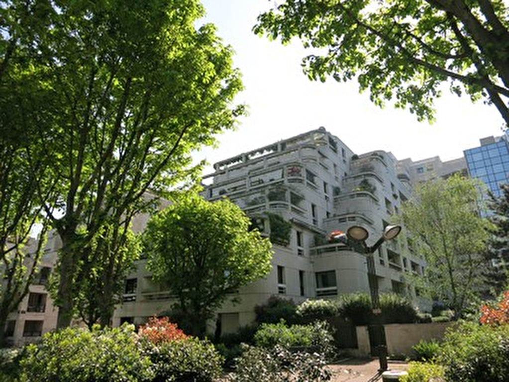Appartement de 87,83 m² à vendre à LEVALLOIS PERRET (92300).