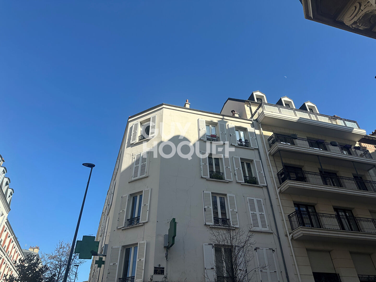 À vendre : Appartement 2 pièces à Levallois-Perret de 41.34 m² proche Mairie