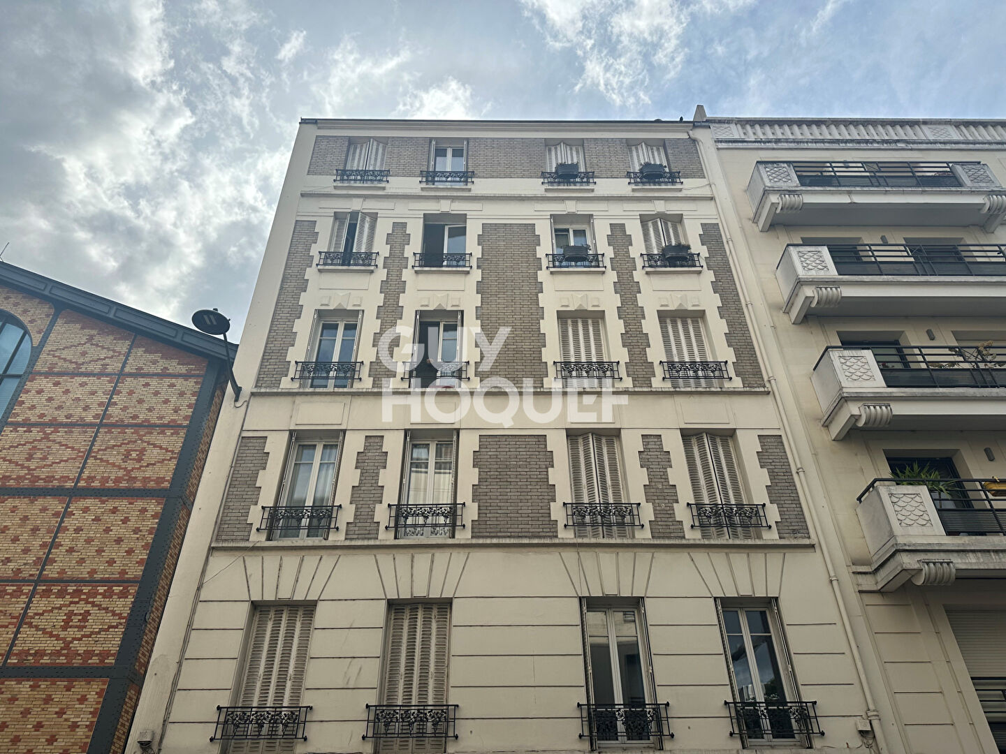 LOCATION d'un appartement de 2 pièces (31.67 m²) à LEVALLOIS PERRET proche Métro