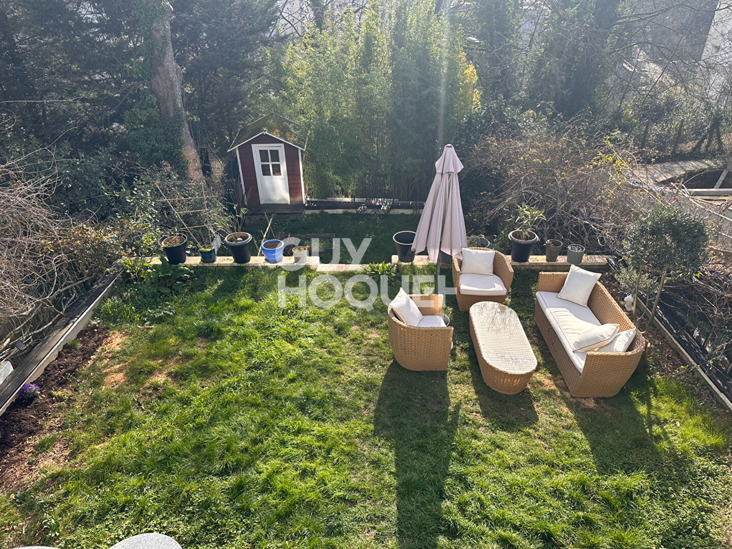 Exclusivité à Sèvres : Charmante maison 4 pièces avec garage et sous-sol