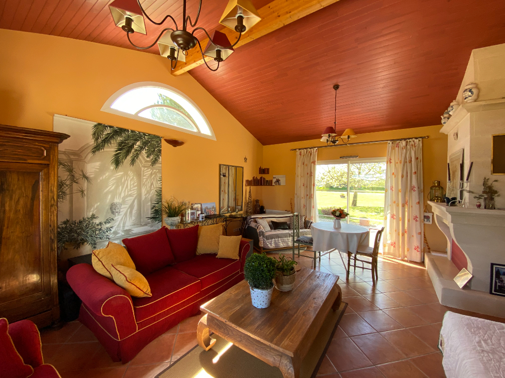 A 18 MINUTES DE LIBOURNE