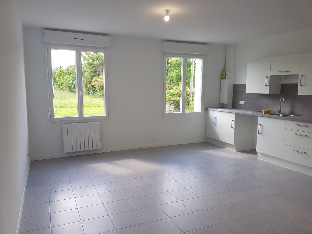 LOCATION MAISON SABLONS