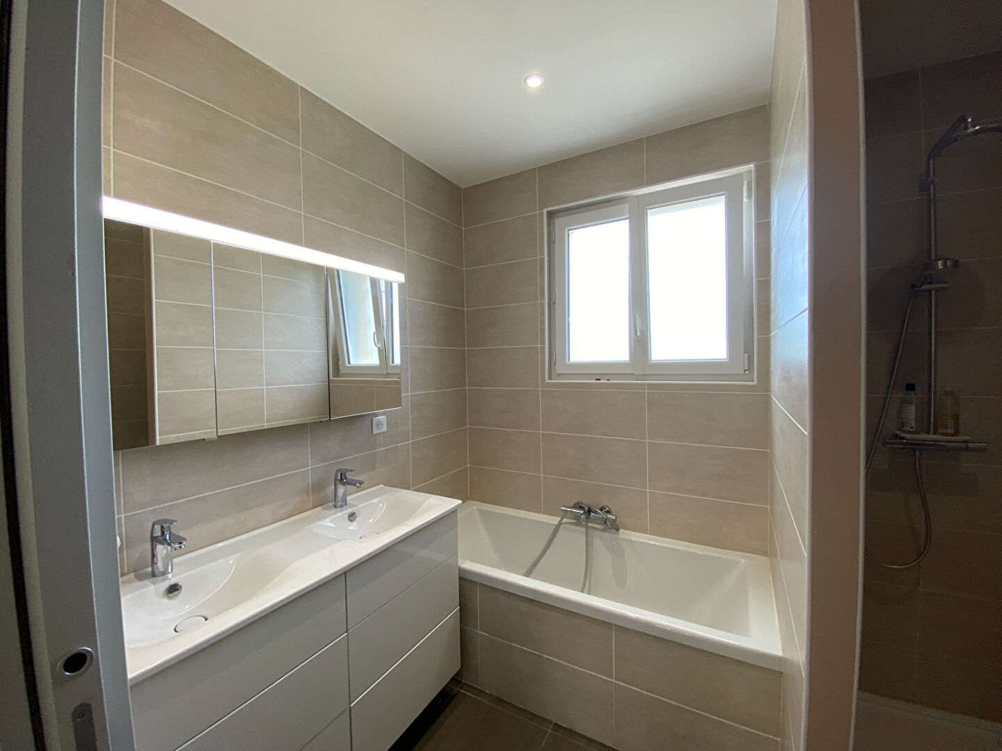 LIBOURNE SECTEUR RECHERCHE