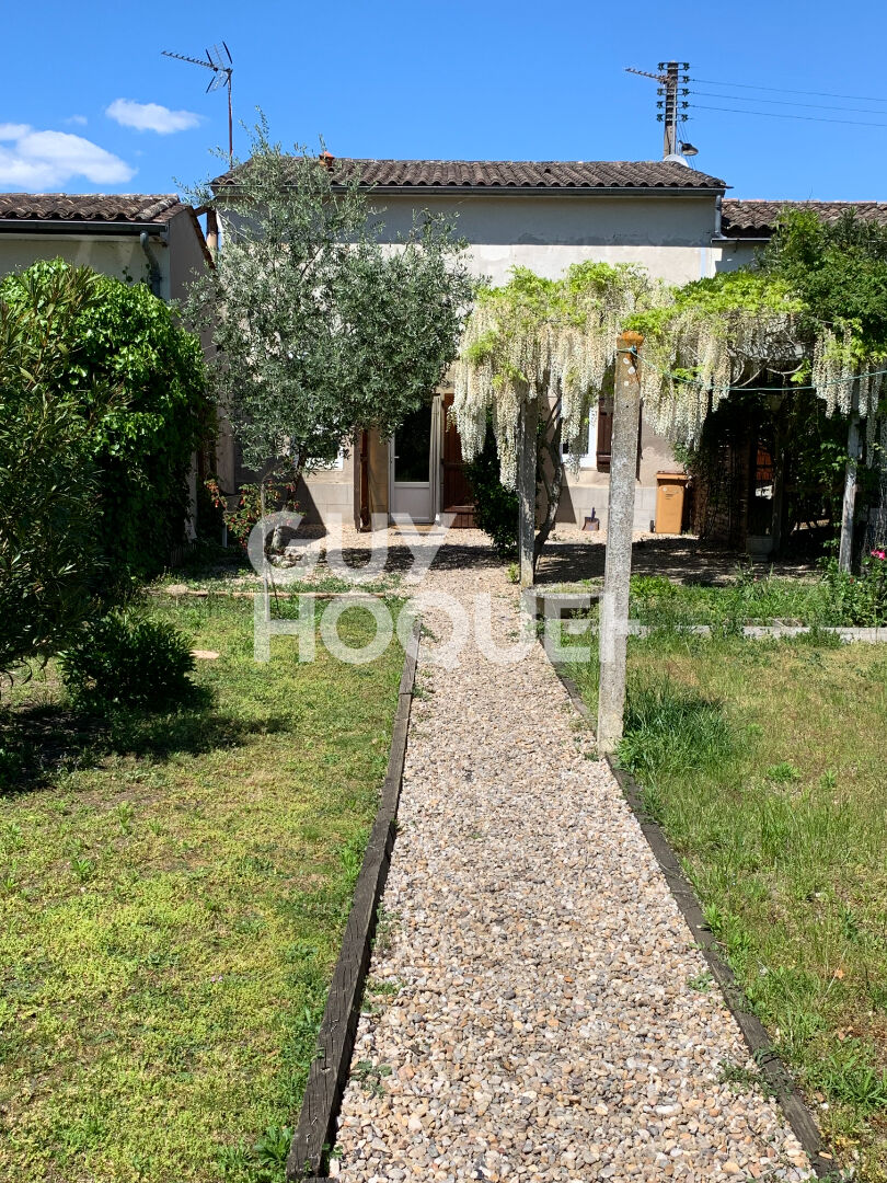 Maison à louer à Libourne - 2 pièces avec jardin