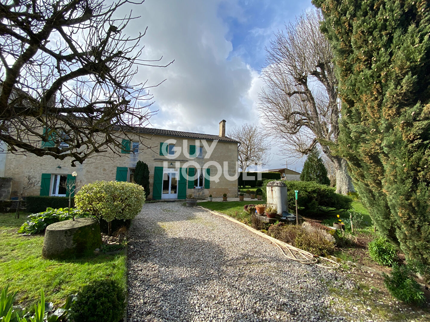 A 10 minutes de BRANNE - EXCLUSIVITE