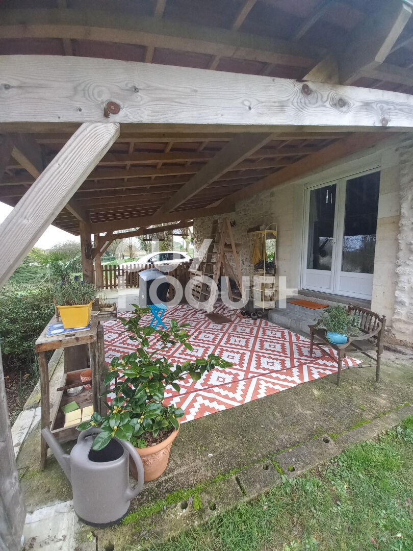 A 20 MN DE LIBOURNE PROCHE COMMERCES;