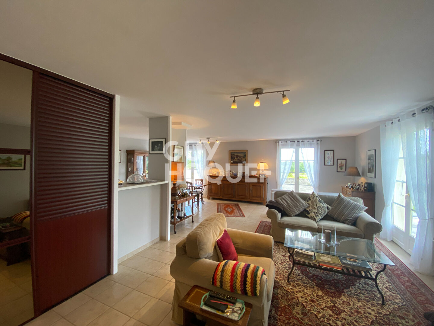 VENTE maison de 5 pièces SECTEUR VALLONNE à 20 MN DE LIBOURNE