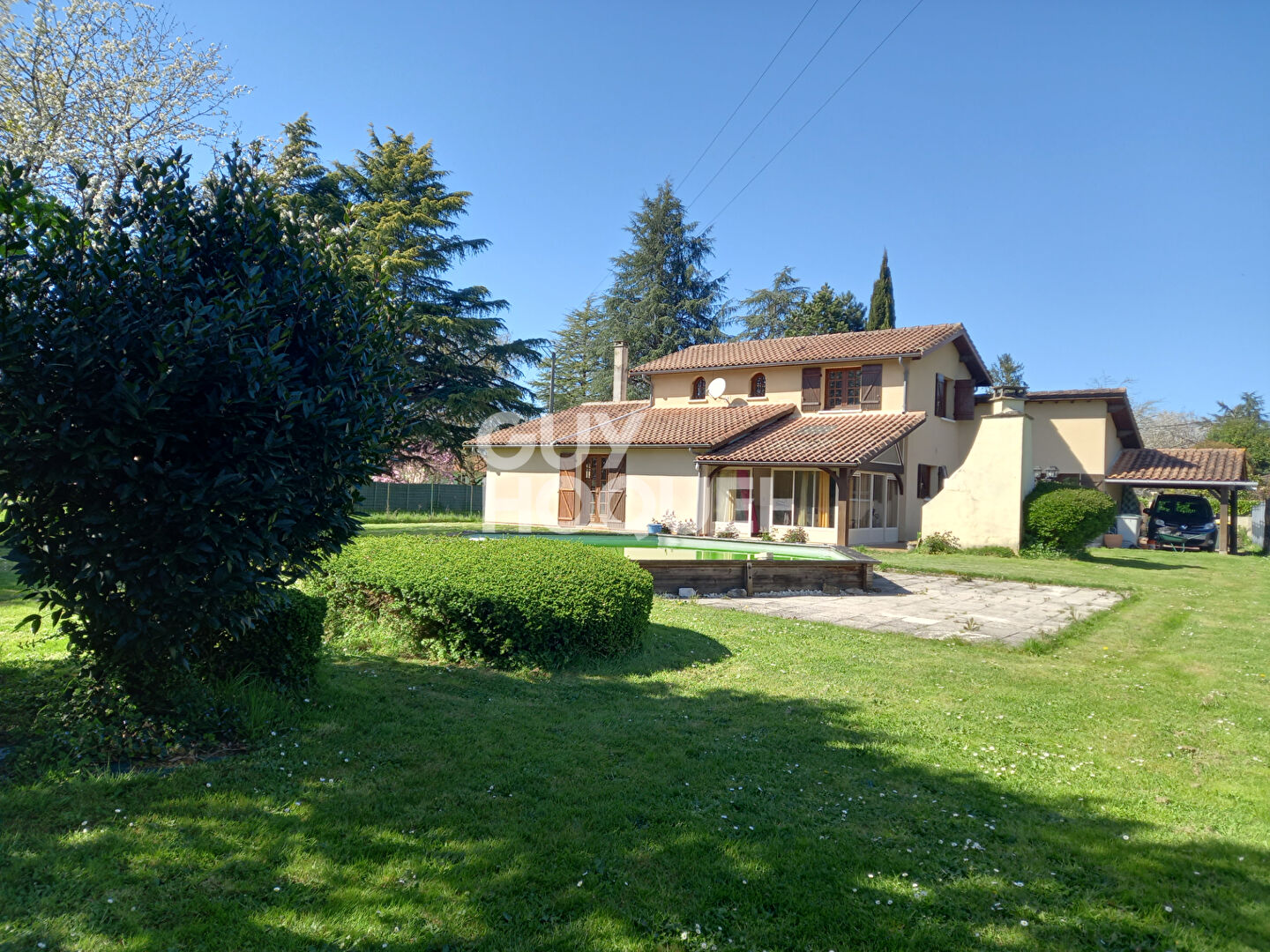 Maison Provençale à Vendre : Votre Future Résidence de Rêve !
