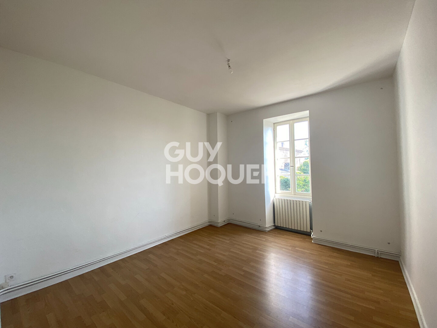 Maison à vendre - axe BORDEAUX - LIBOURNE - Référence 5824