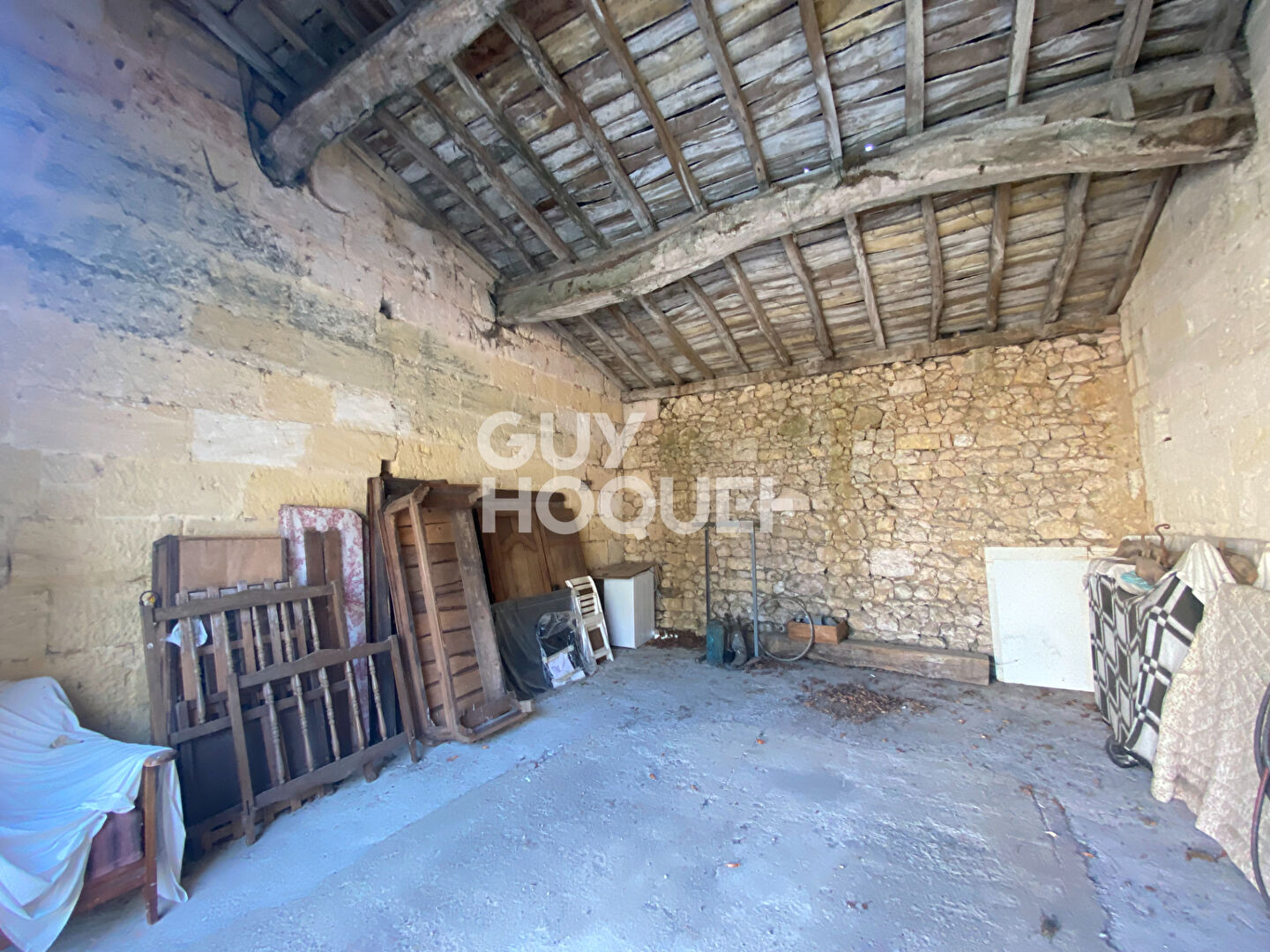 Maison à vendre - axe BORDEAUX - LIBOURNE - Référence 5824