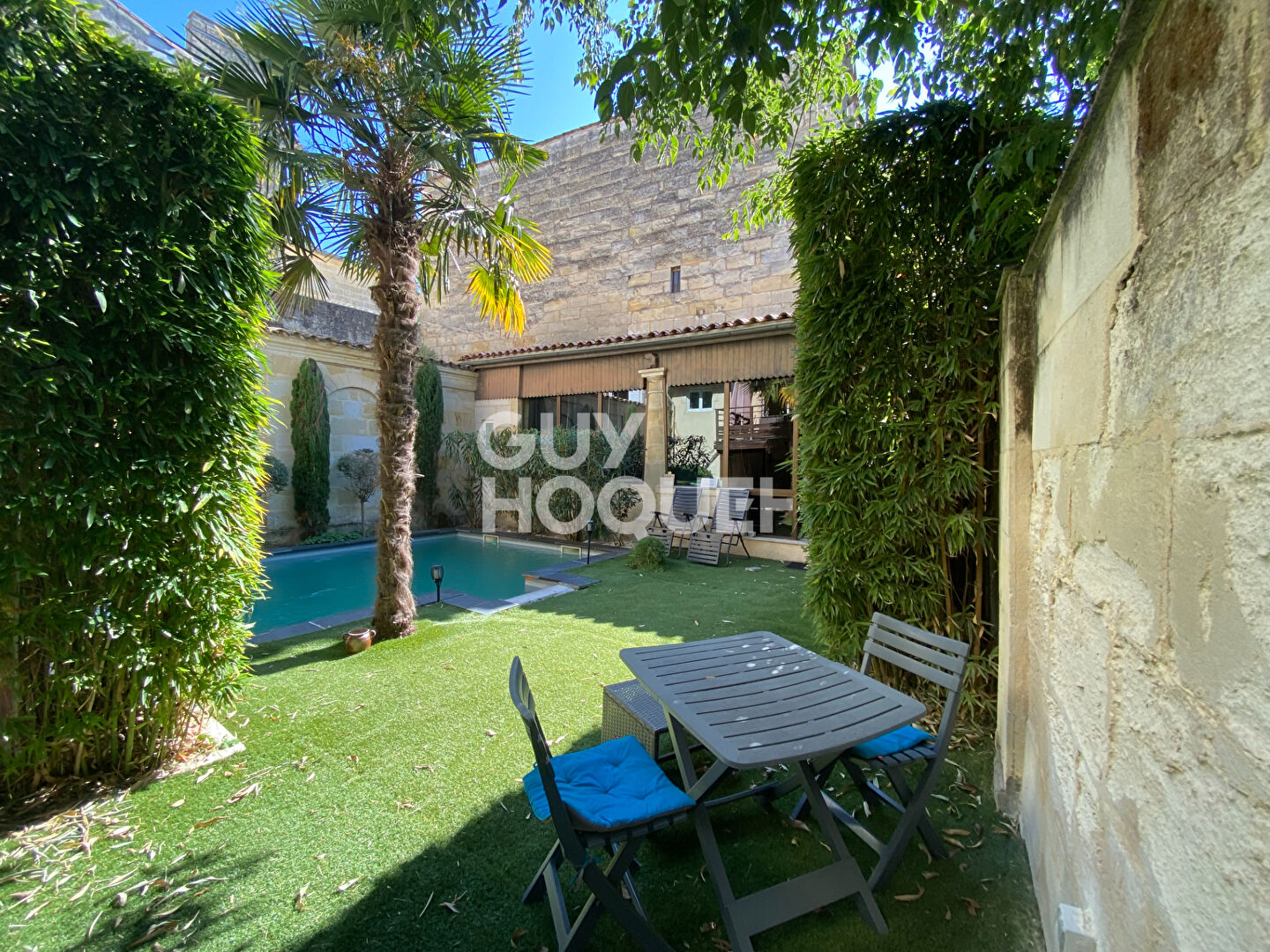 LIBOURNE HYPERCENTRE