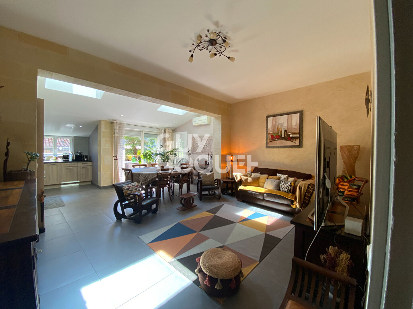 LIBOURNE HYPERCENTRE