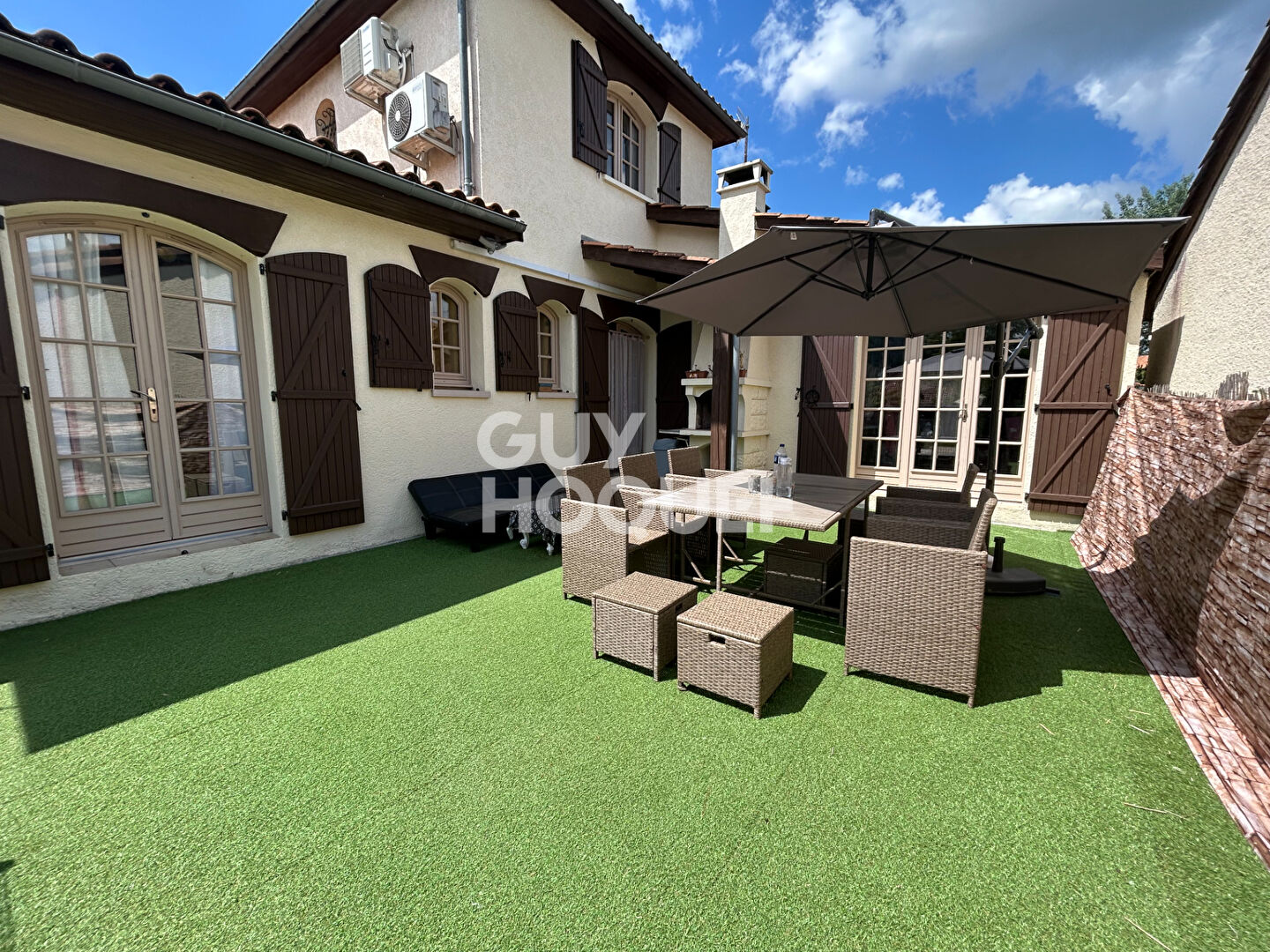 A 15 MINUTES DE LIBOURNE