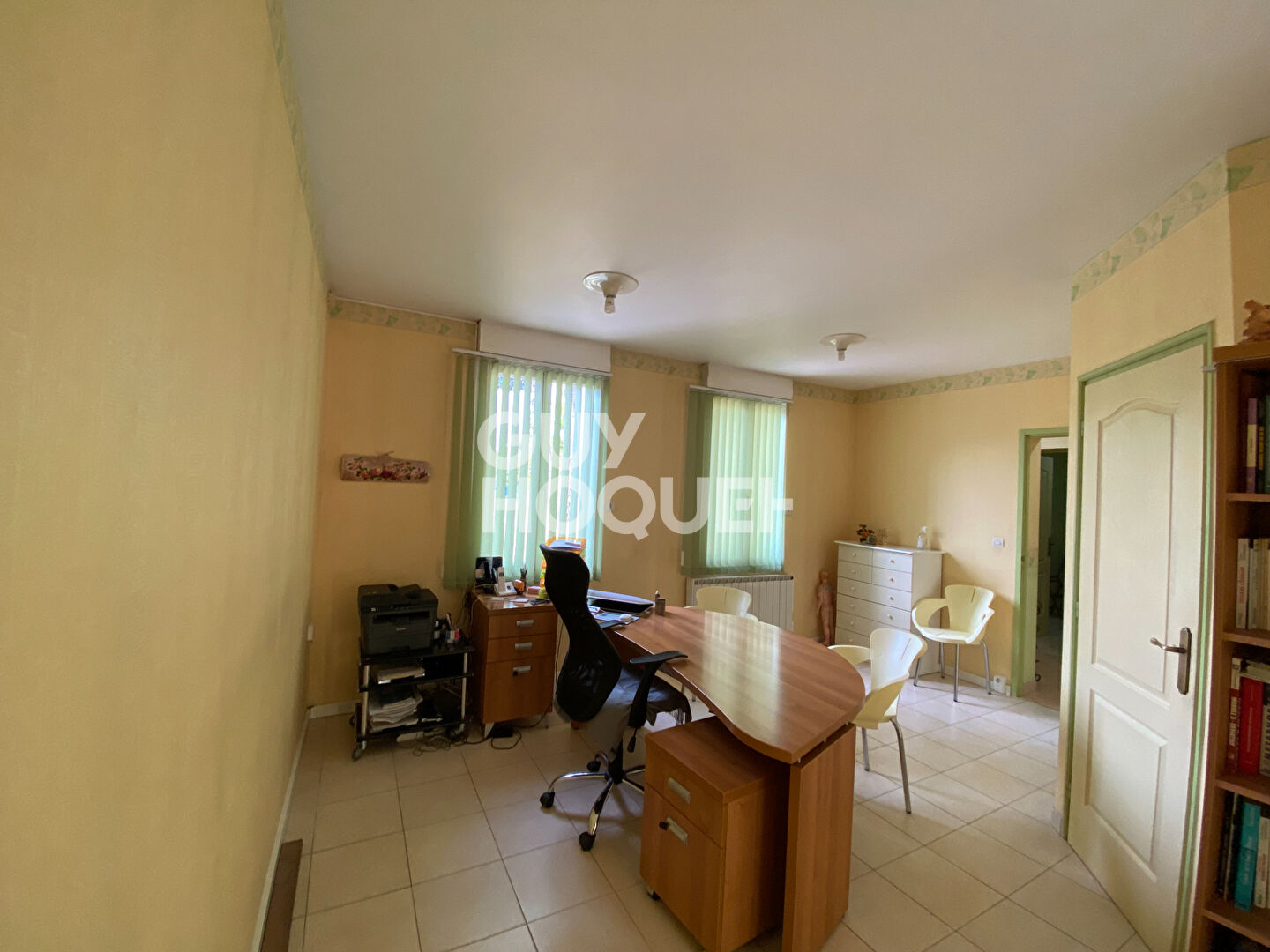 LIBOURNE , MAISON PIERRE -  LOCAL PROFESSIONNEL ET APPARTEMENTS LIBRES