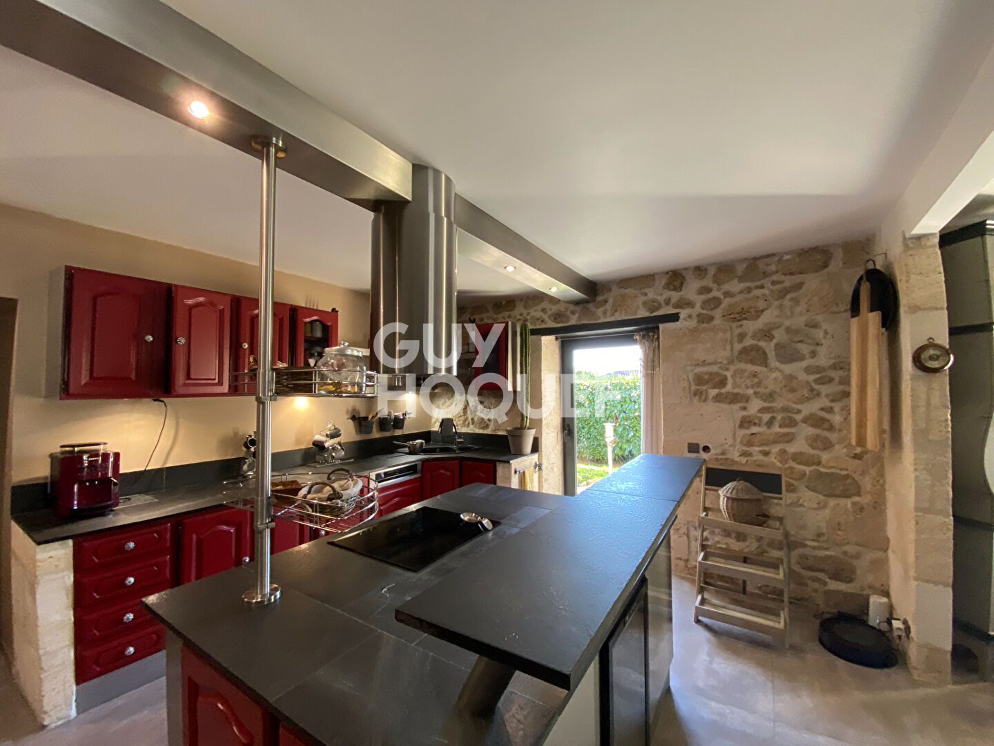 SECTEUR BRANNE CHAI EN PIERRE RENOVE