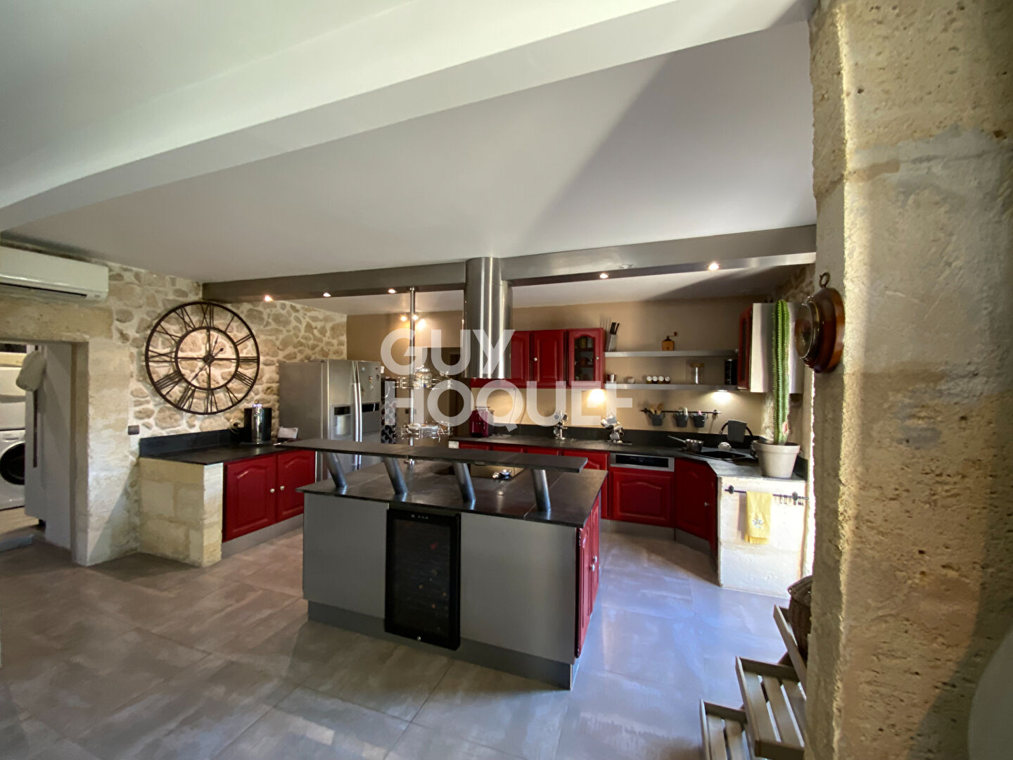 SECTEUR BRANNE CHAI EN PIERRE RENOVE