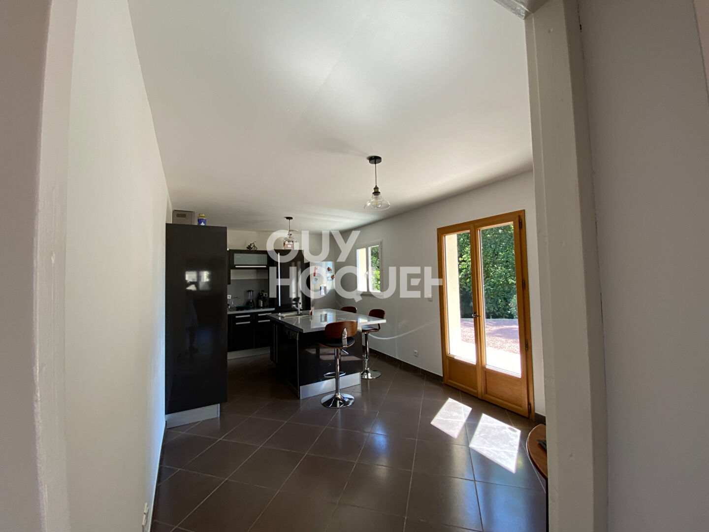 A 5 MINITES DE LIBOURNE -  SECTEUR TRES RECHERCHE