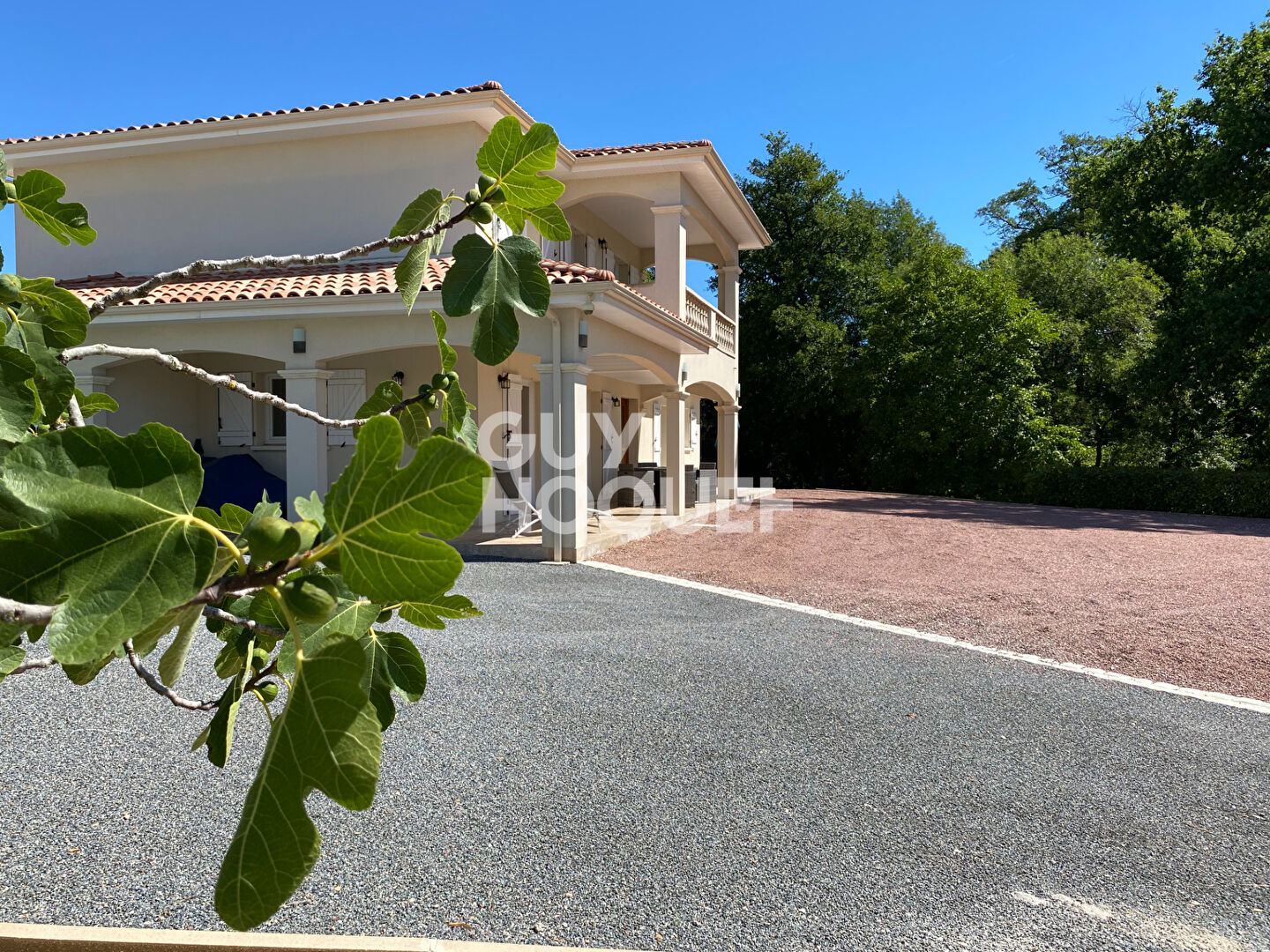 A 5 MINITES DE LIBOURNE -  SECTEUR TRES RECHERCHE