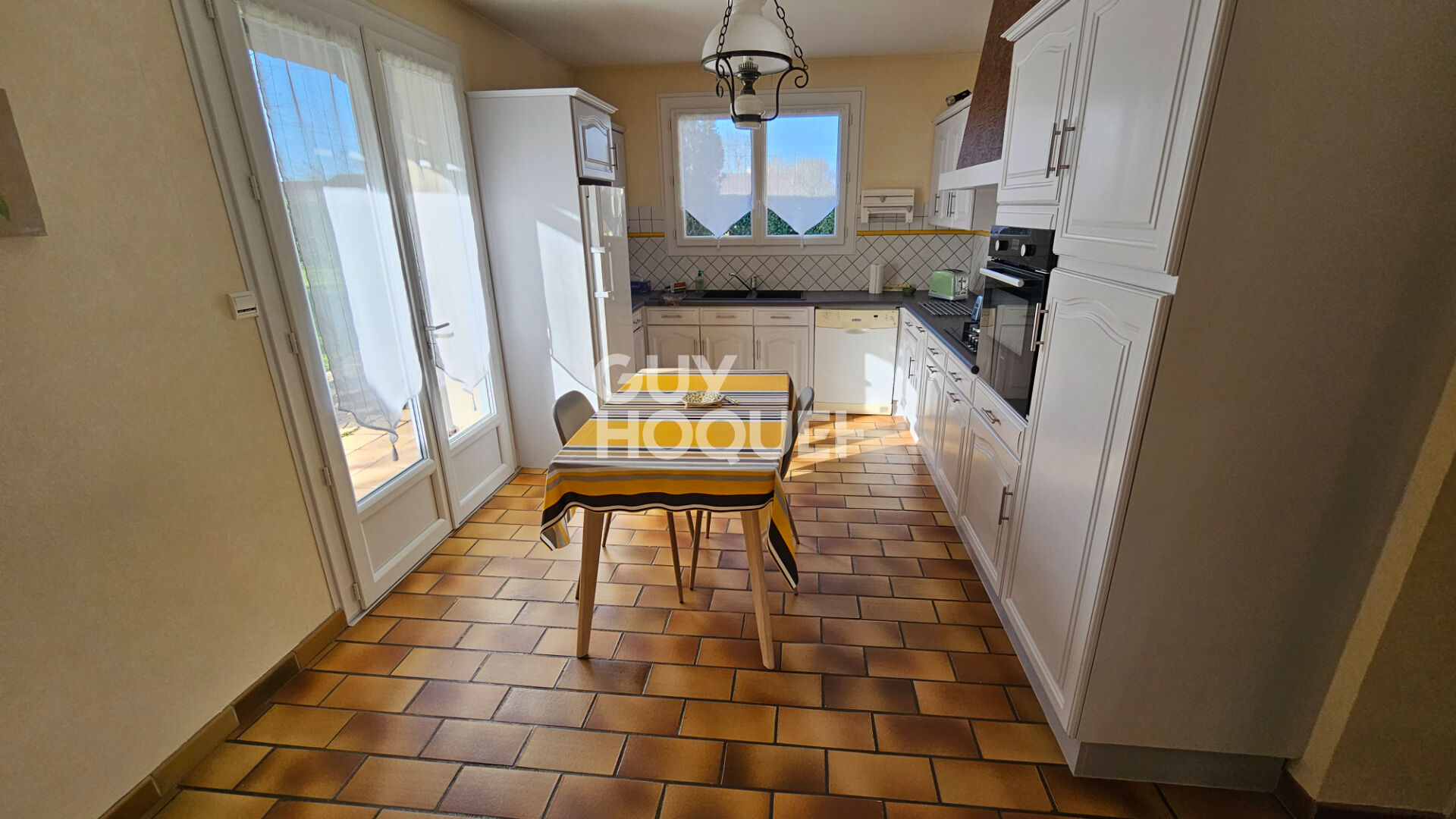 A 15 MN DE LIBOURNE -