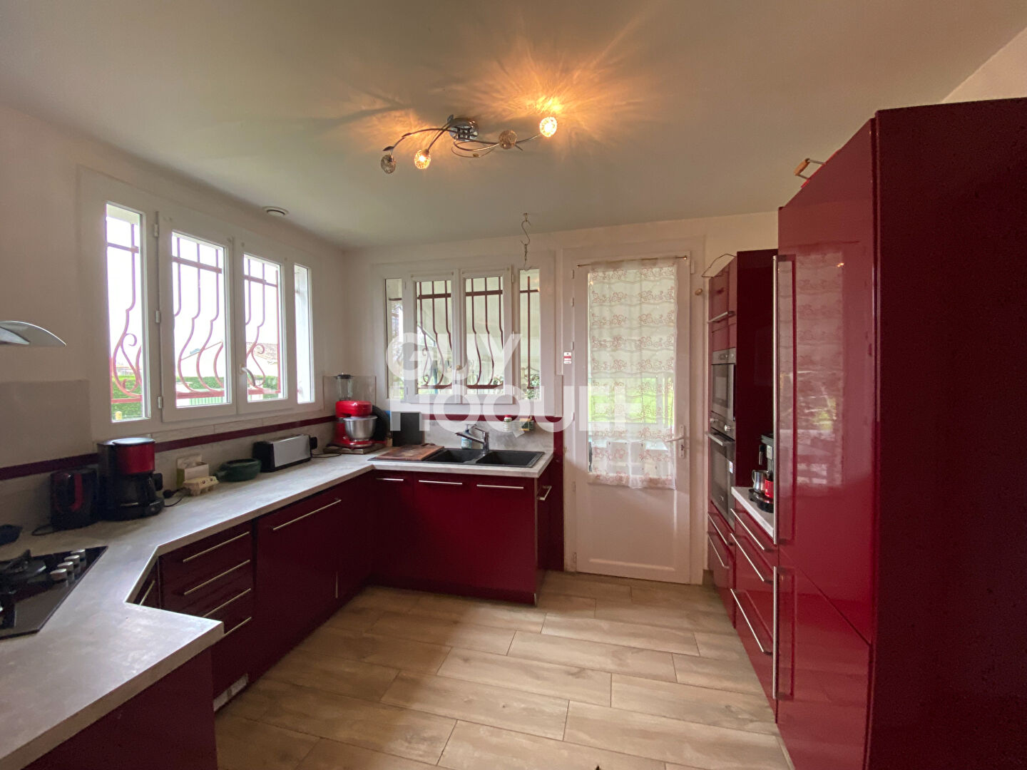 SAINT MEDARD DE GUIZIERES