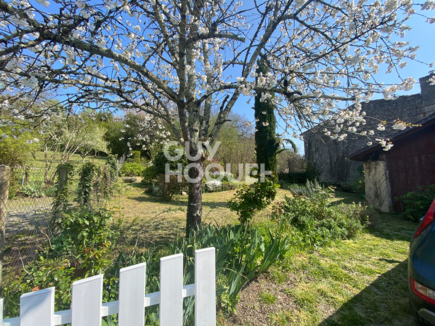 FRONSAC A 5 MINUTES DE LIBOURNE