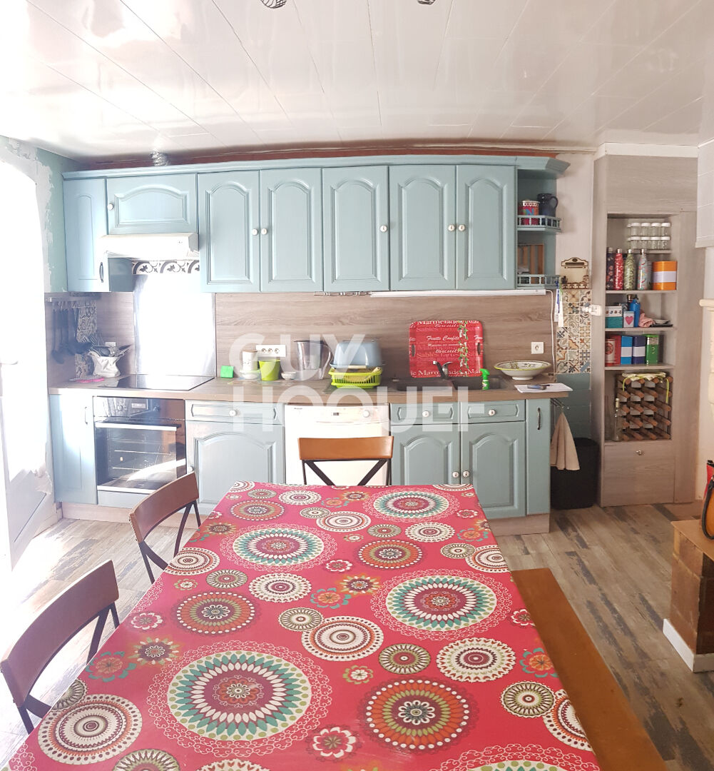 FRONSAC A 5 MINUTES DE LIBOURNE