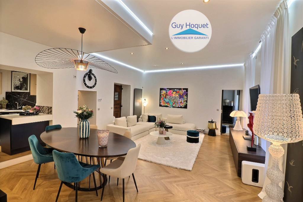 Appartement atypique Tournon Sur Rhone 5 pièce(s) 108.73m²