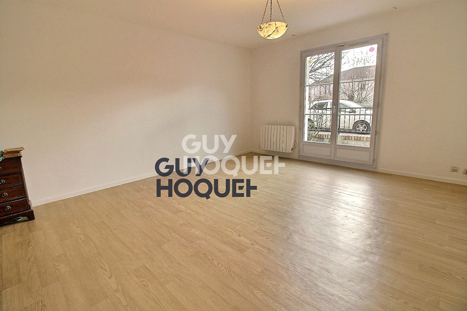 Grand 3 pièces  avec charges à moins de 800  l'année à découvrir rapidement !