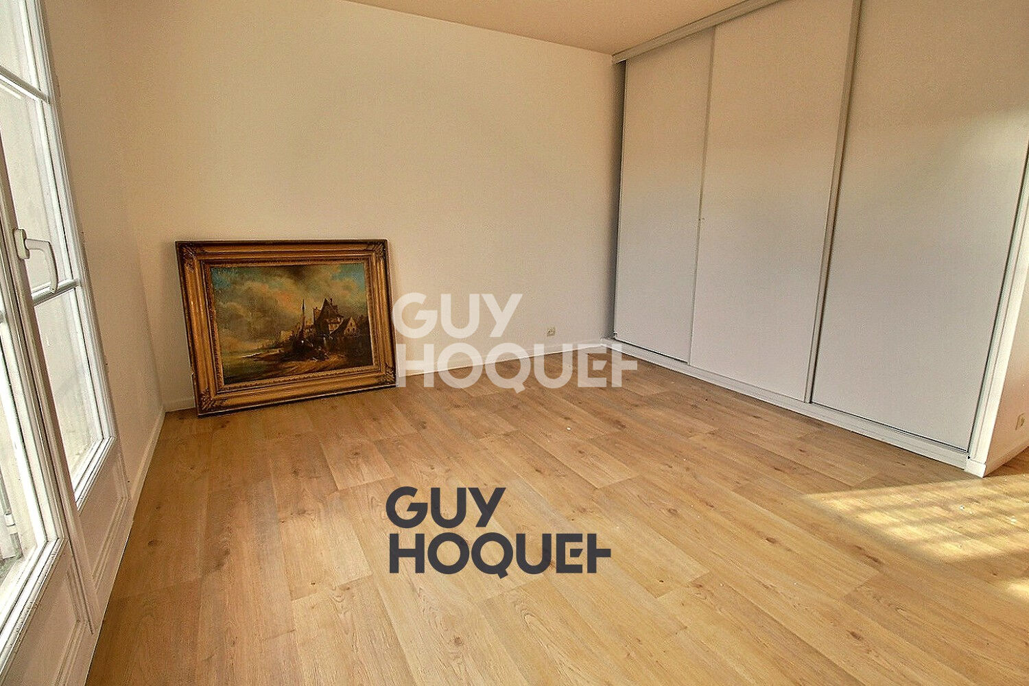 Grand 3 pièces  avec charges à moins de 800  l'année à découvrir rapidement !