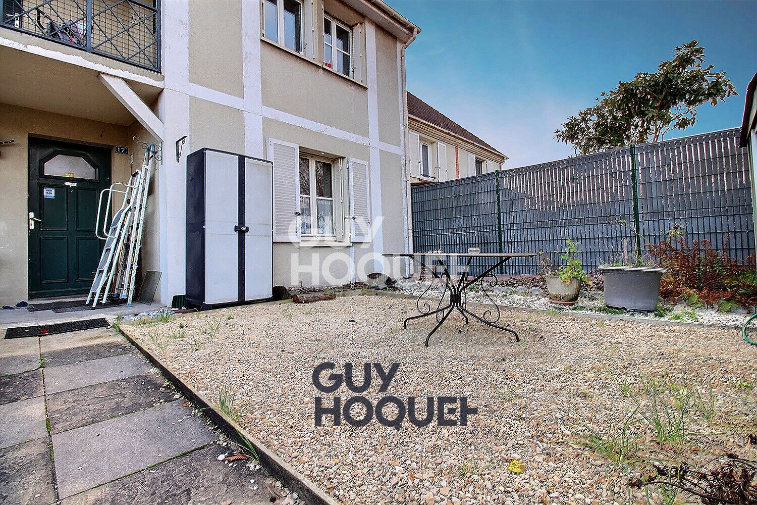 Grand 3 pièces  avec charges à moins de 800  l'année à découvrir rapidement !