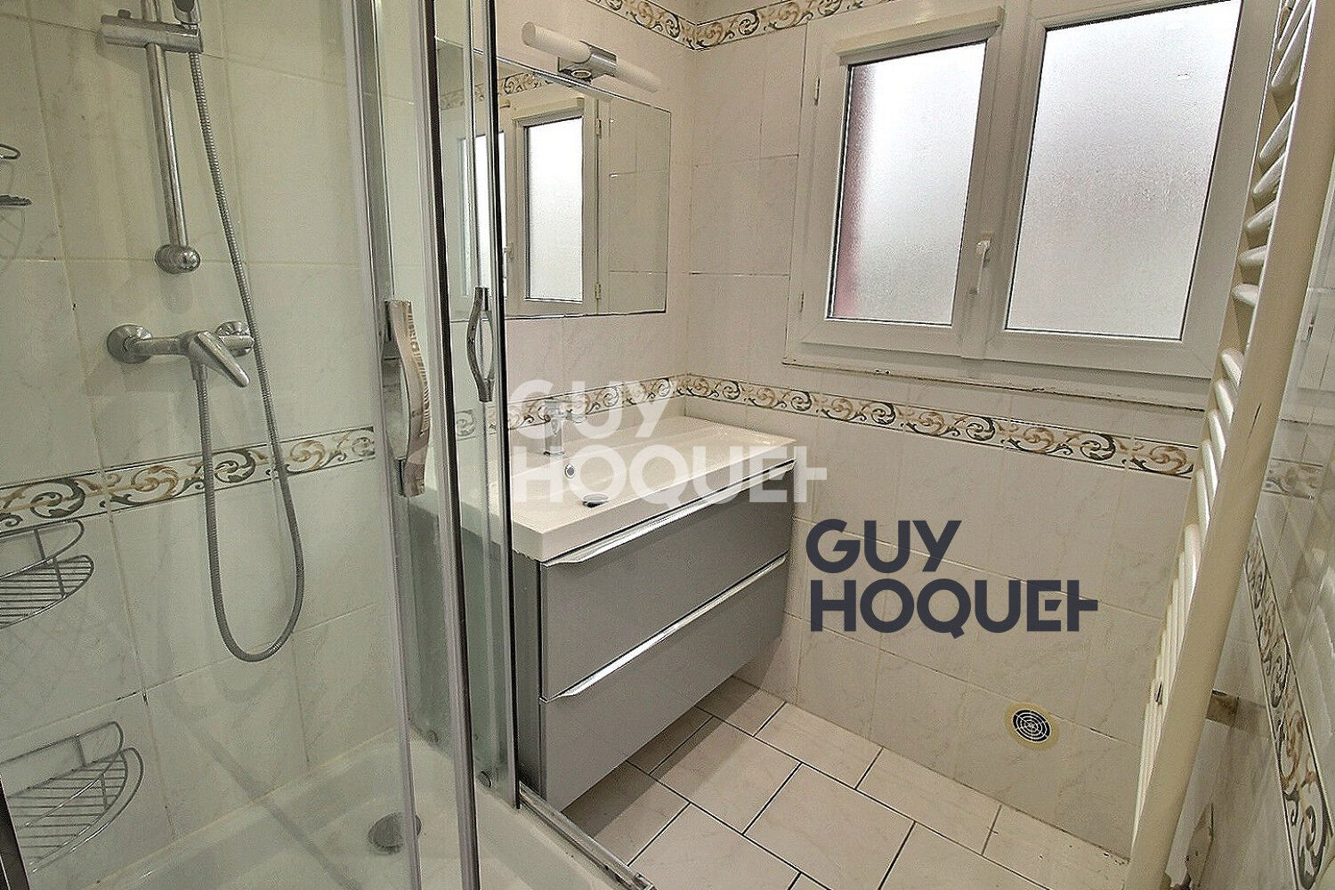 Appartement  3 pièces au rez-de-chaussée