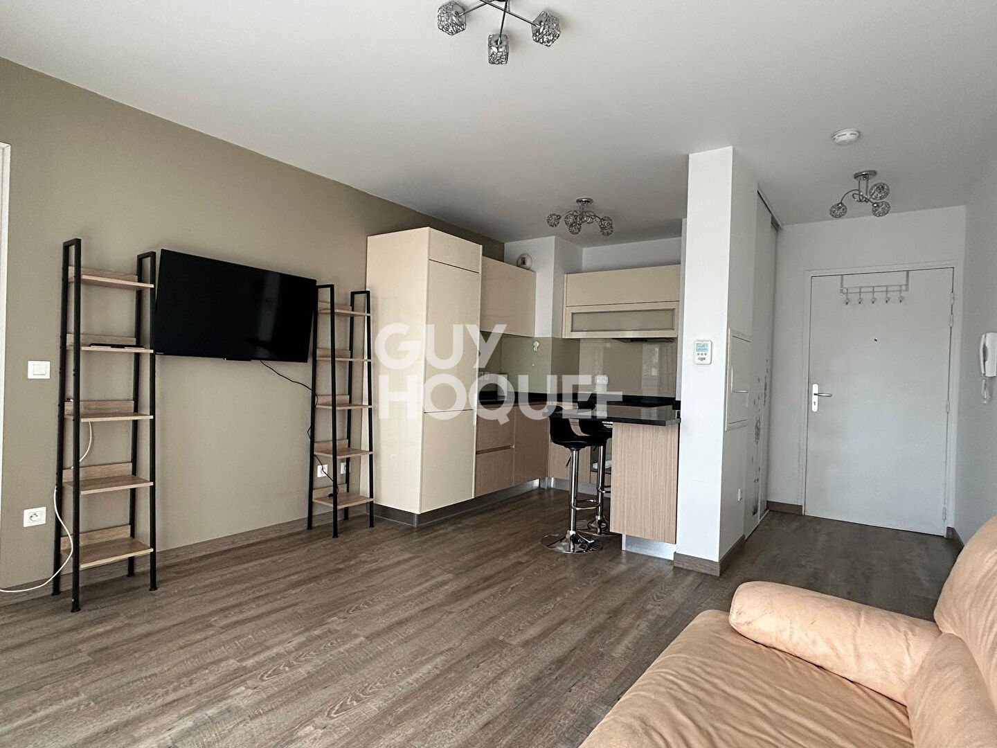 Joli 2 pièces meublés à louer !