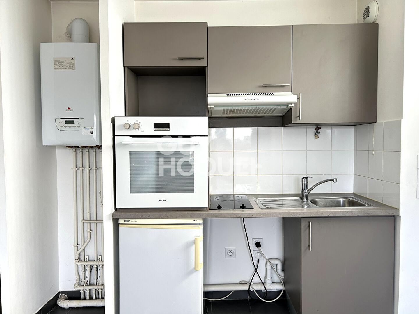 STUDIO 30m2 EN DERNIER ETAGE