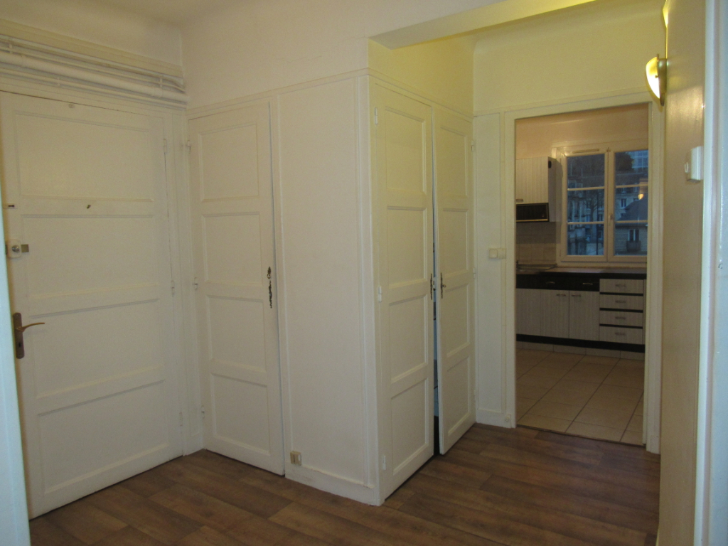 Appartement Lisieux  4 pièce(s) 85.40 m2