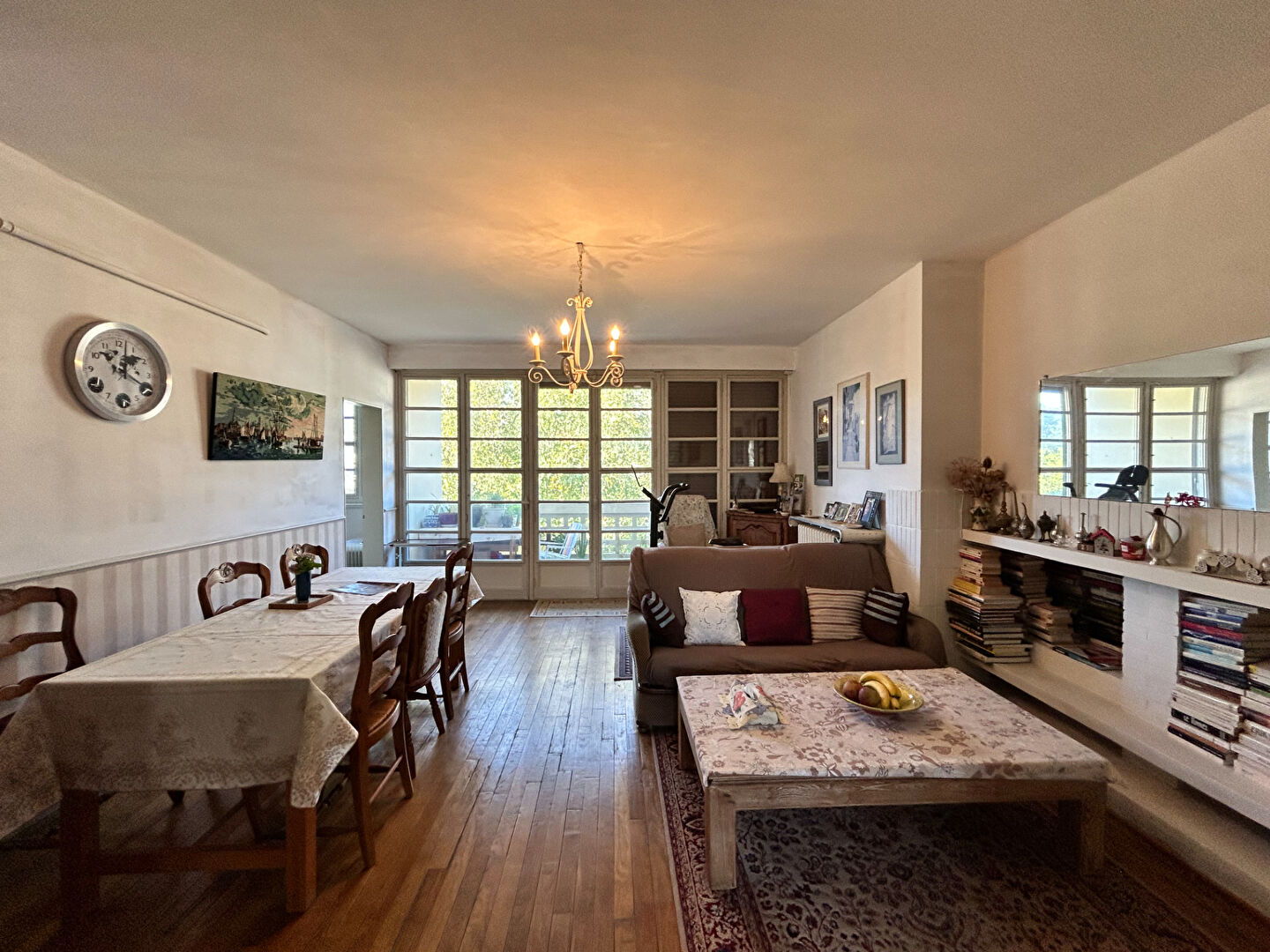 LISIEUX CENTRE VILLE-APPARTEMENT 6P -115 m²