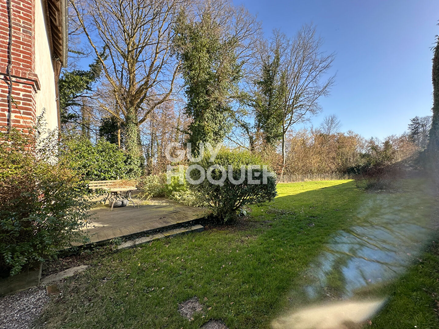 7 MINUTES DE LISIEUX - MAISON DE MAÎTRE - 7 PIÈCES 120 M²