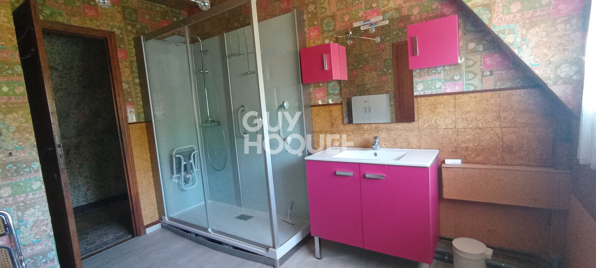 A 5 minutes de Lisieux - Maison 7pièces - 154m²