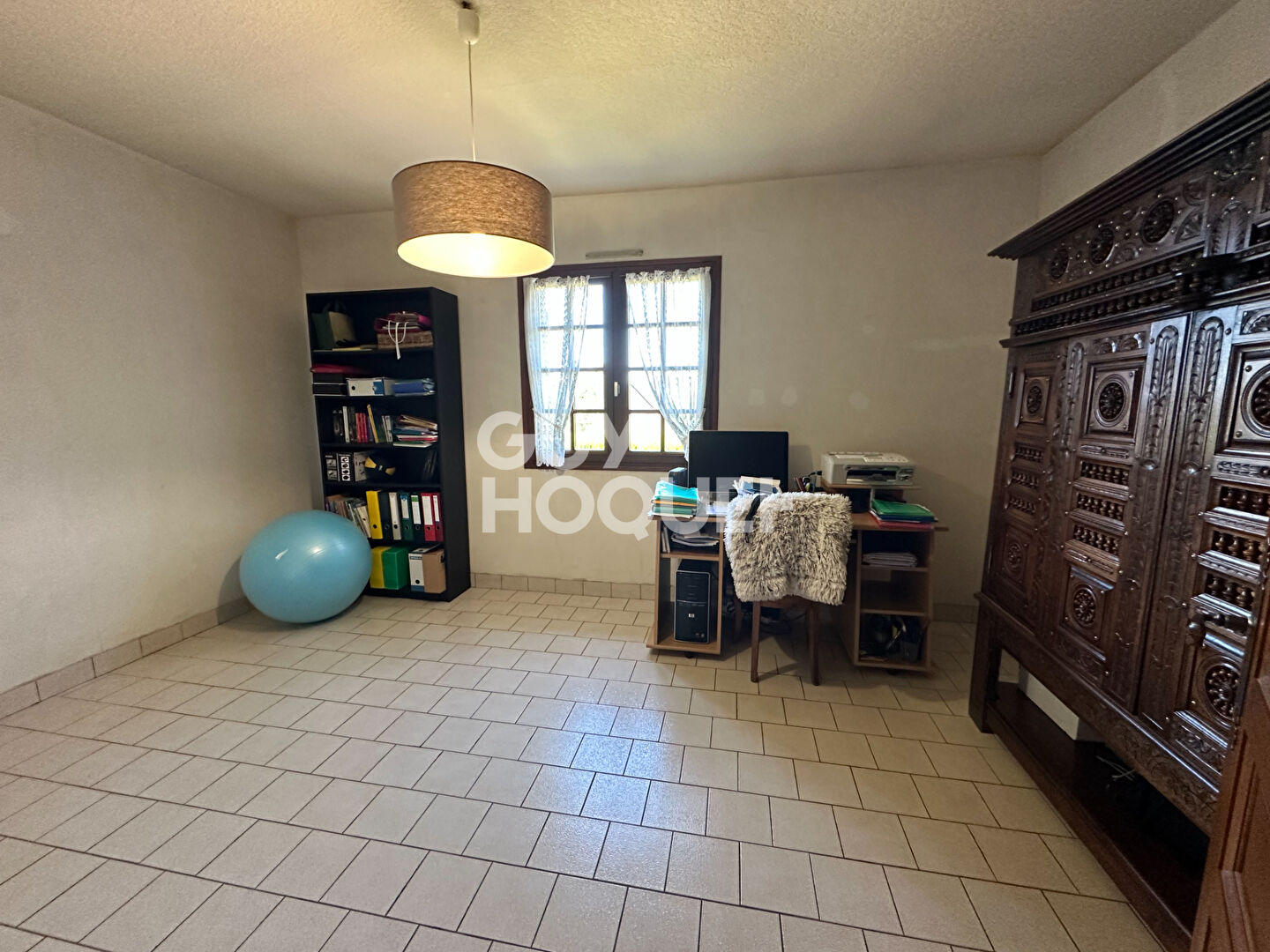 AUX PORTES DE LISIEUX - MAISON  6 PIÈCES - 130 M²