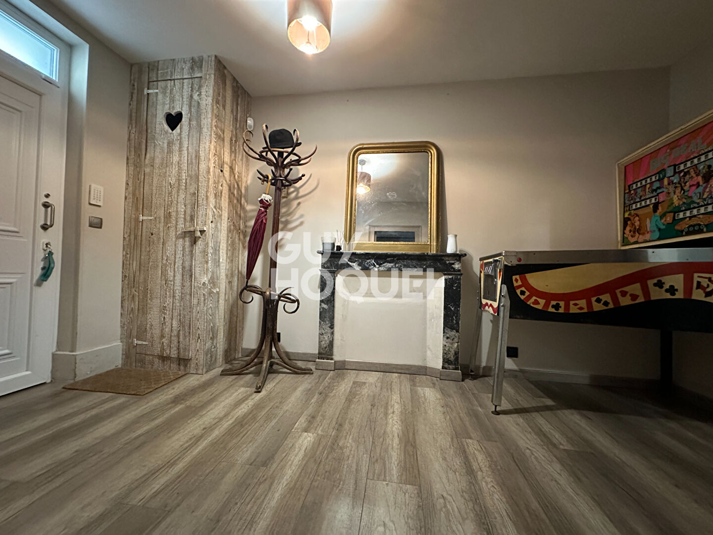 LISIEUX CENTRE VILLE - MAISON DE VILLE 100 m² - 4 PIÈCES