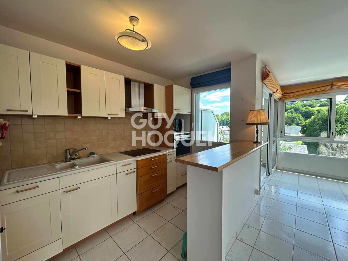 LISIEUX VILLE -Appartement  3  PIÈCES 76 M²