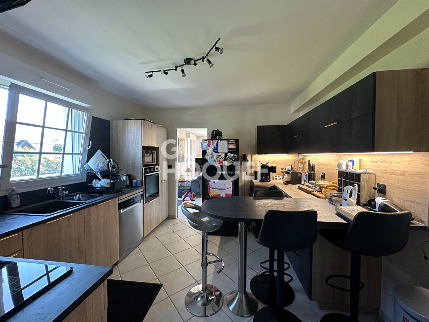 LISIEUX  NORD EST 5 KMS - MAISON CONTEMPORAINE   7 pièce(s) 135 M2