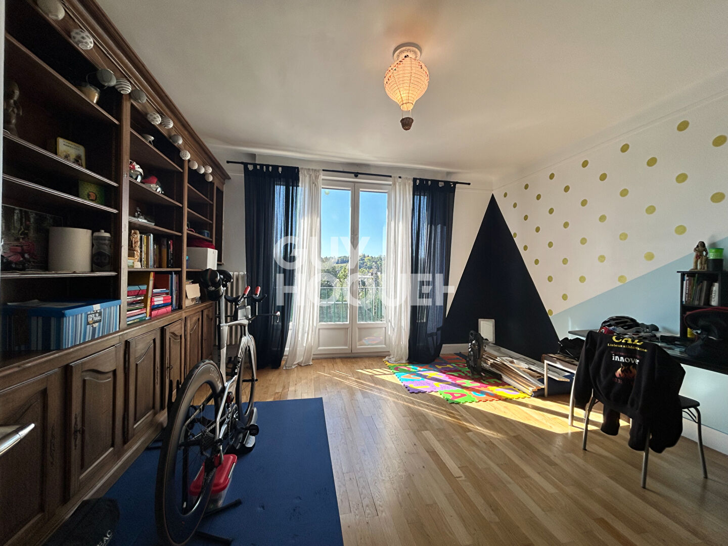 LISIEUX CENTRE VILLE - APPARTEMENT 3 PIÈCES 111.03 M²