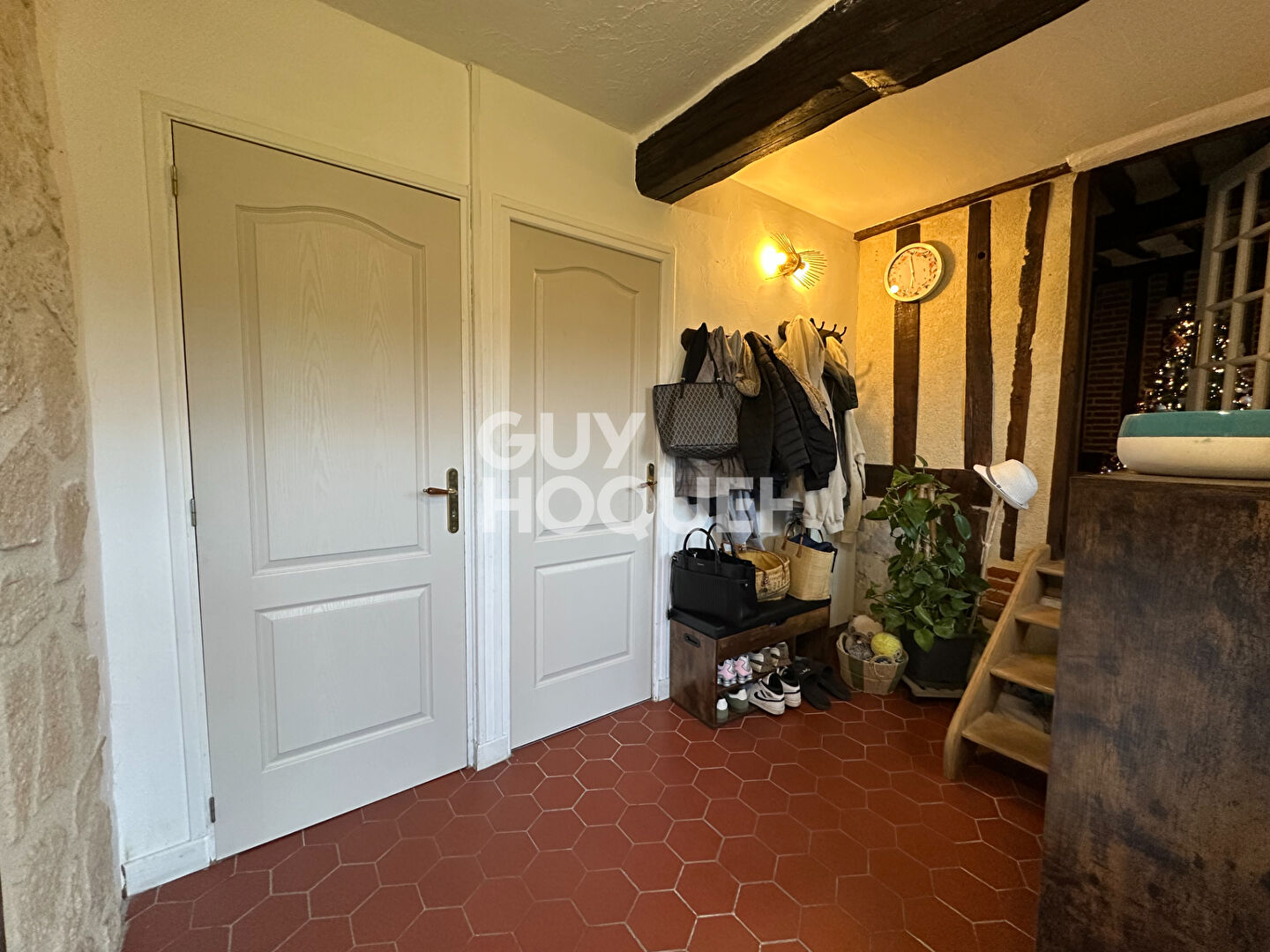 LISIEUX 20 MN - MAISON COLOMBAGE 6 PIÈCES 142 M²