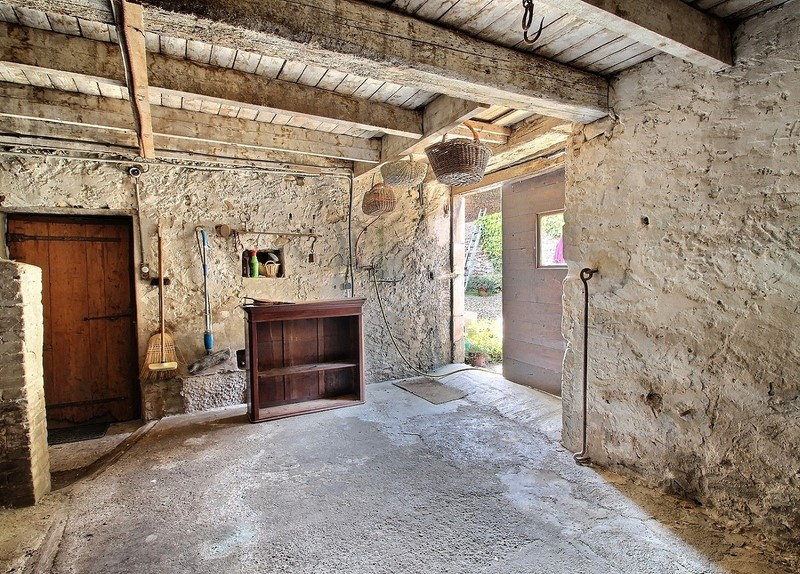 À VENDRE À LORIOL SUR DROME (26270) ANCIEN CORPS DE FERME ...